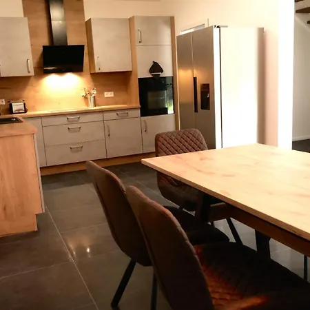 Apartment Modernes Mit Garten Artlenburg